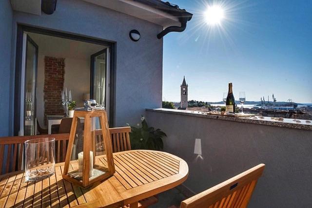 Apartments Dream In Arena 2 Pula Center Free Parking Exterior foto