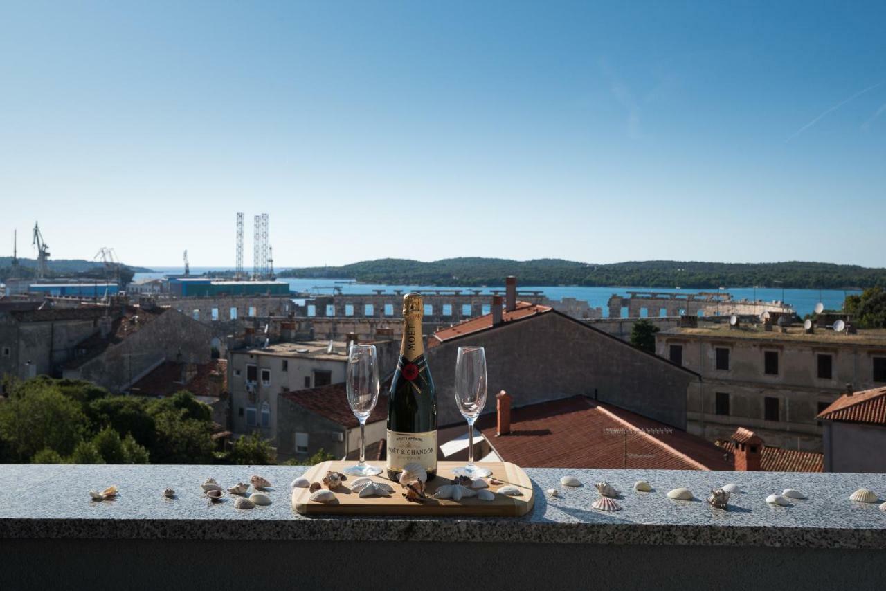 Apartments Dream In Arena 2 Pula Center Free Parking Exterior foto